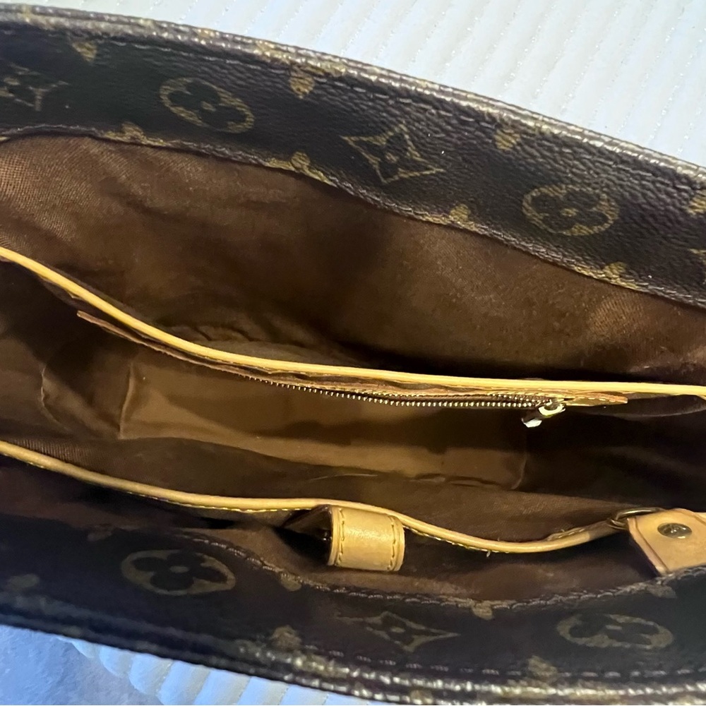 Louis Vuitton Vavin GM Monogram Shoulder Bag